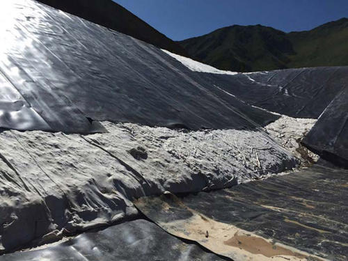 午夜精品一区二区三区在线视频膜自身質量是堤防防護工作關鍵所在